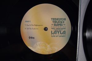 Layla Revisited (Live At LOCKN') [Tedeschi Trucks Band Feat. Trey Anastasio] (13)
